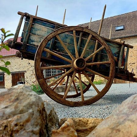 Chambre Dhotes B&B Le Figuier Benayes Exteriér fotografie