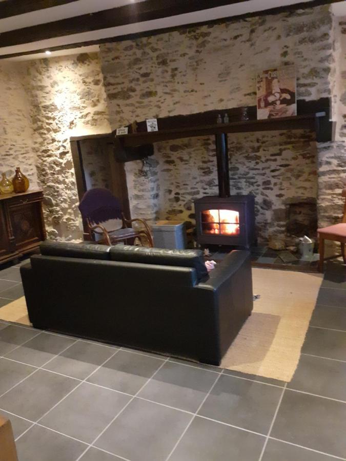 Chambre Dhotes B&B Le Figuier Benayes Exteriér fotografie